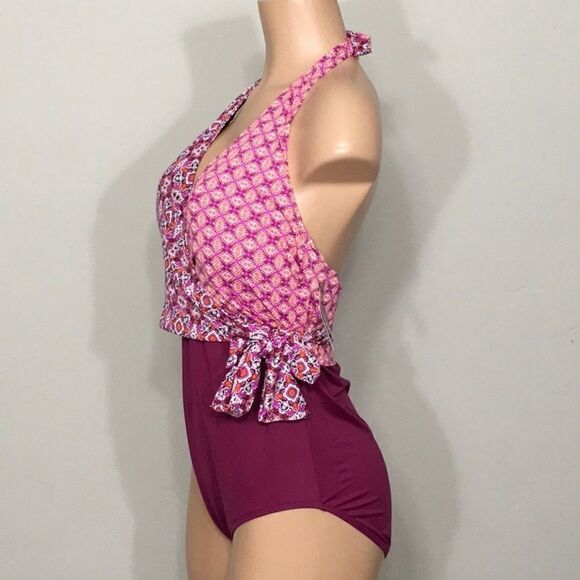 Lauren Ralph Lauren swimsuit. NWT - Picture 7 of 8